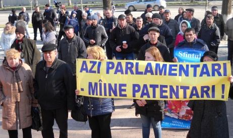Patenta în comerț revine în agenda electorală