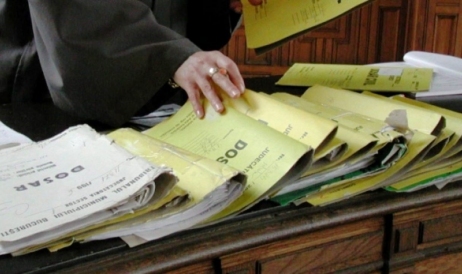 Procuratura face bilanțul: Jumătate din dosarele pretins politice au fost ...