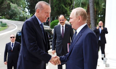 Turcia, noua poartă comercială a Rusiei, dar și calul troian al sancțiunilor